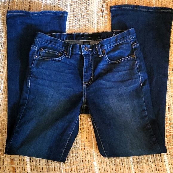 Calvin Klein Flare Jeans size 6, EUC! - Picture 3 of 6